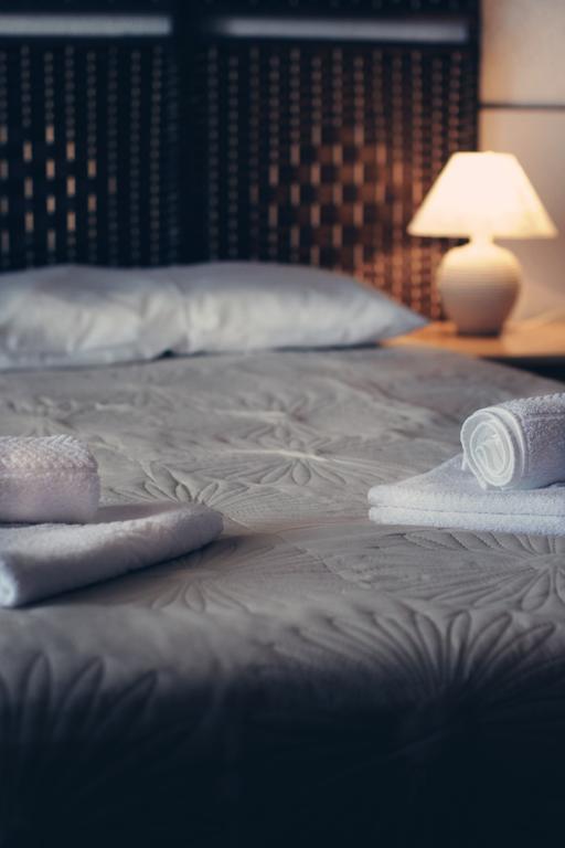 Hotel U Liamone Saint-Florent  Pokój zdjęcie